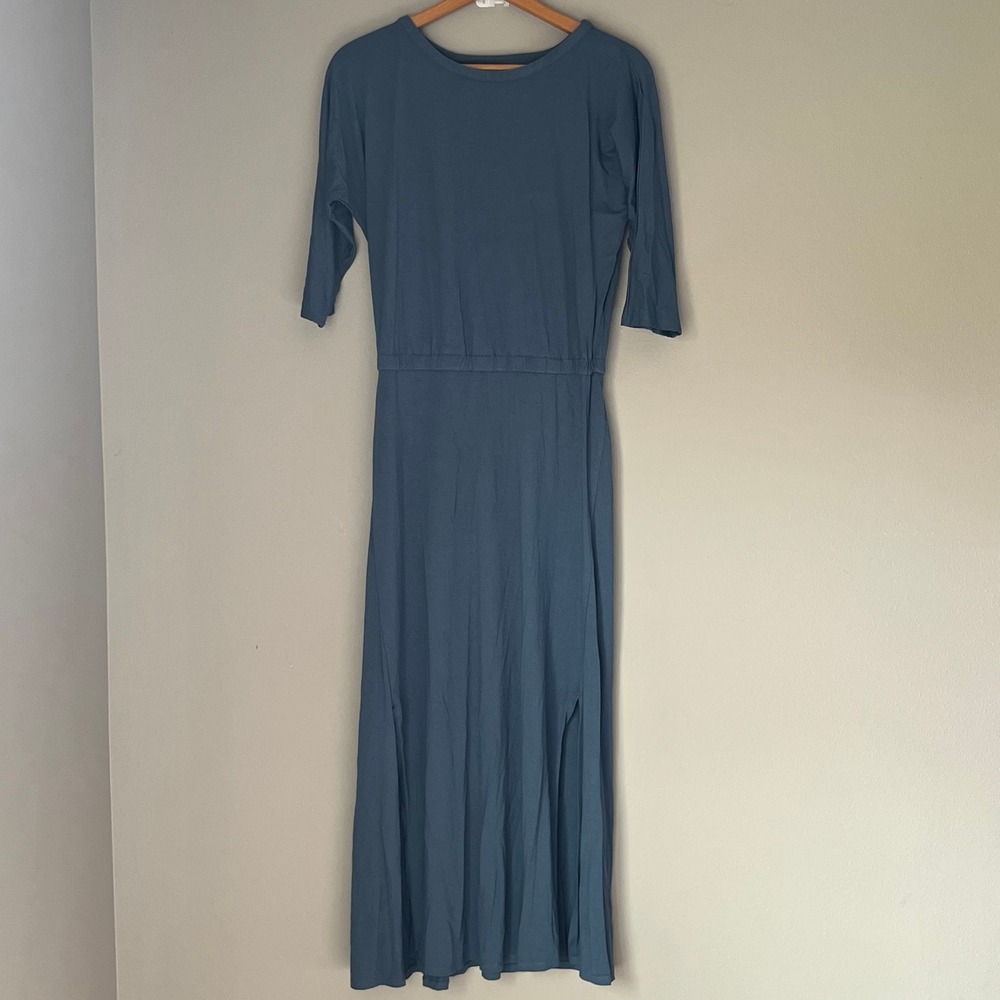 SOFT SURROUNDINGS Midi Dress Women's Petite XS Blue Gray Knit Minimalist Modest